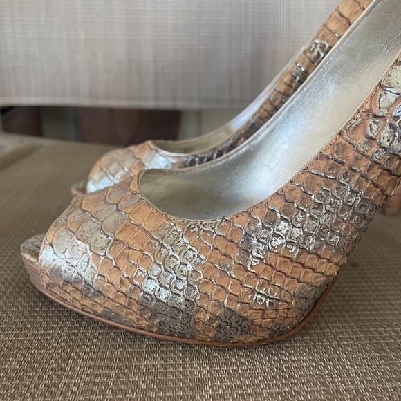MARCIANO Snakeskin Heels - Picture 2 of 9